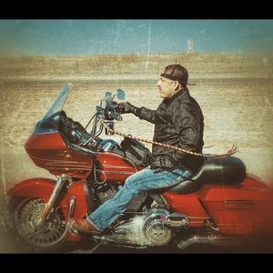 Meet your Posher, Edward